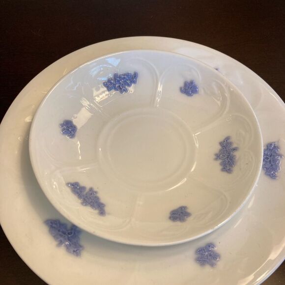 Adderleys Chelsey Blue Lavender Tea Cup Saucer‎ Dessert Breakfast Plate Antique - Picture 13 of 14